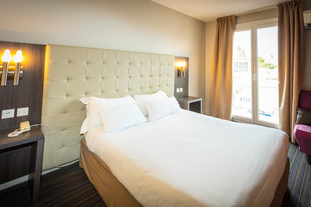 Hotel The Originals Perpignan Sud Le Grillon D'Or Ле Булу Екстериор снимка