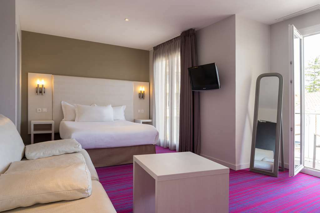Hotel The Originals Perpignan Sud Le Grillon D'Or Ле Булу Стая снимка